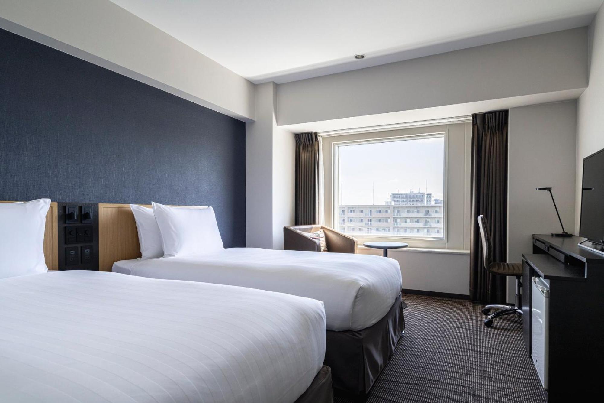 Ana Crowne Plaza Sapporo By Ihg Hotel Exterior photo